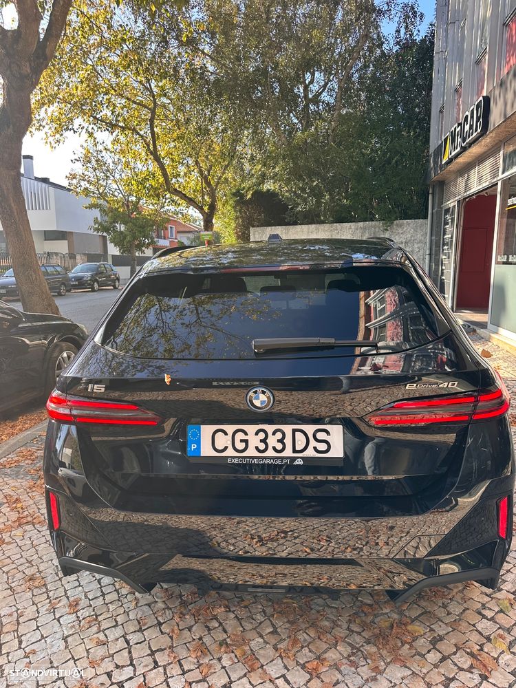 BMW i5 - 18