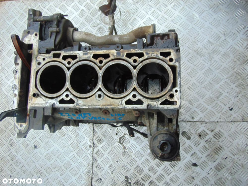 Blok silnika Opel Vectra C lift Z20NET - 10