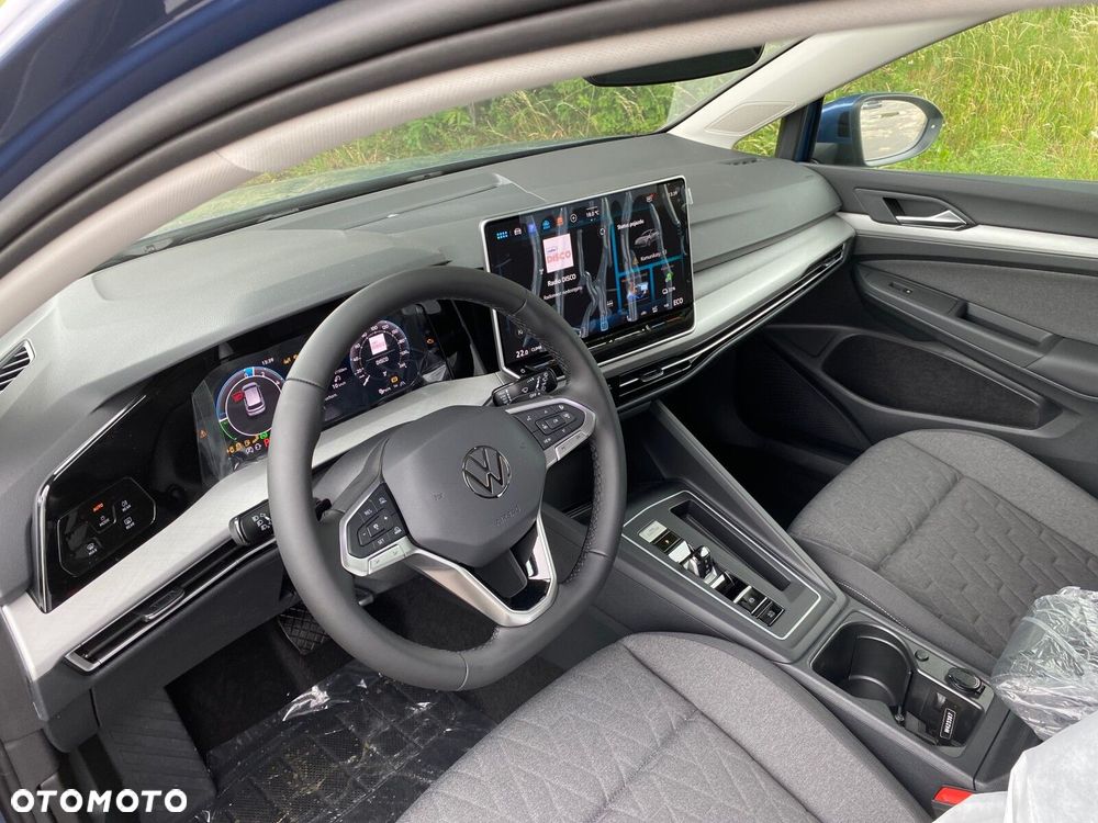 Volkswagen Golf 1.5 TSI EHybrid PHEV 150kW Life Plus DSG - 12