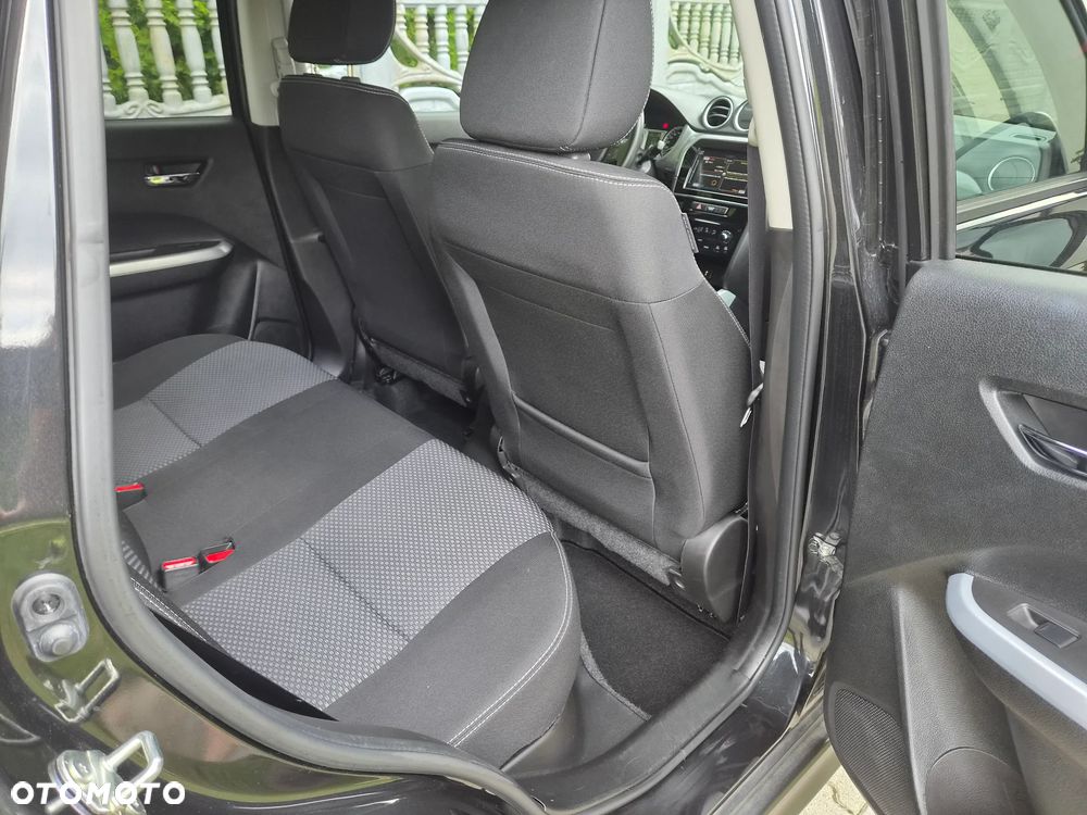 Suzuki Vitara 1.6 Comfort 2WD - 22