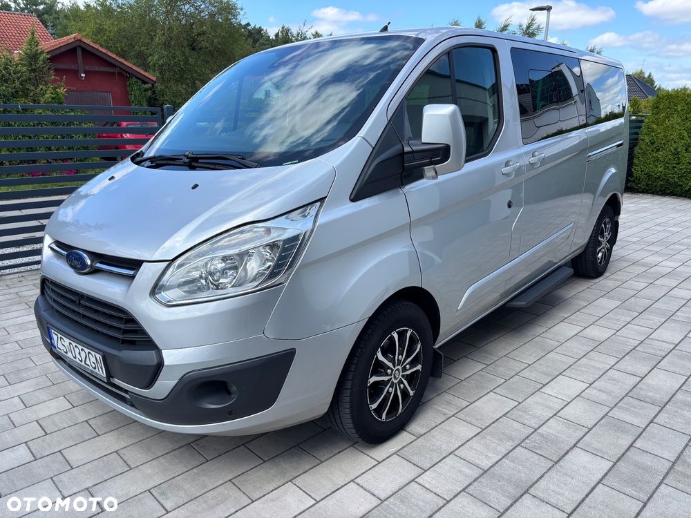 Ford Tourneo Custom 2.0 EcoBlue L2 Titanium - 13