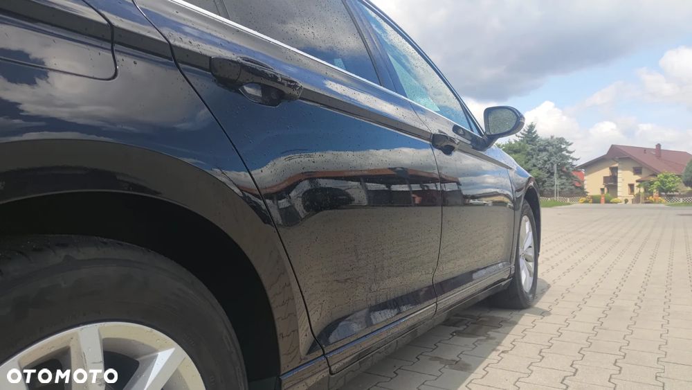 Volkswagen Passat 2.0 TDI (BlueMotion Technology) DSG Highline - 16