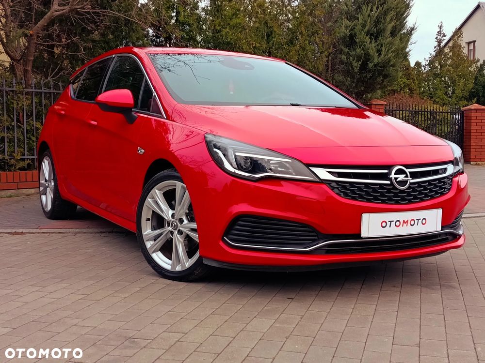 Opel Astra 1.6 D (CDTI) Start/Stop Dynamic - 11