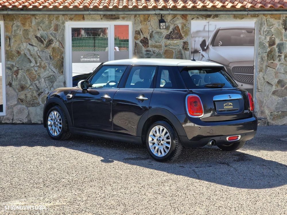 MINI 5 Portas Cooper D - 8