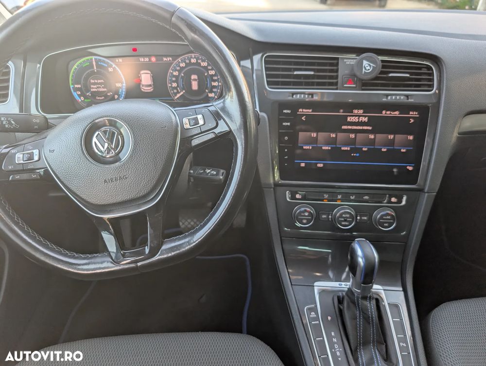 Volkswagen Golf e-Golf - 6