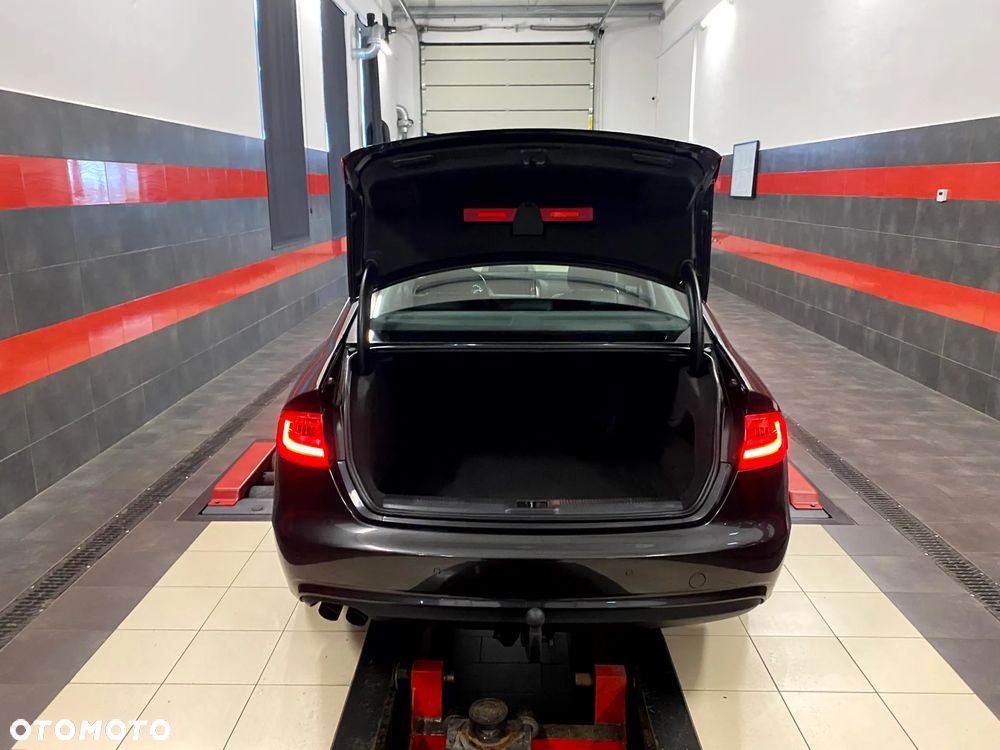 Audi A4 Limousine 1.8 TFSI Attraction - 16