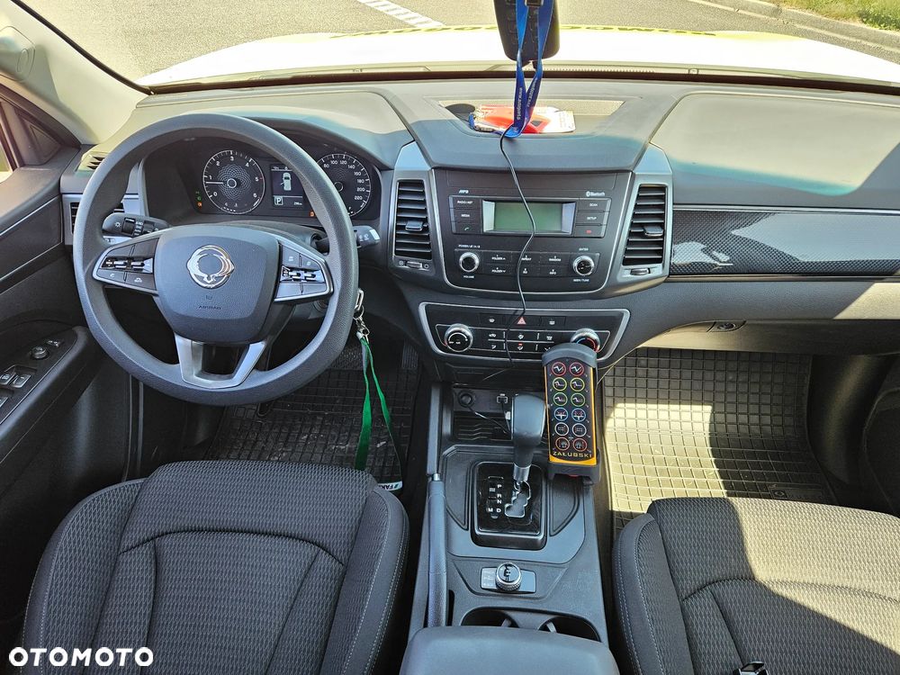 SsangYong Musso Grand - 36