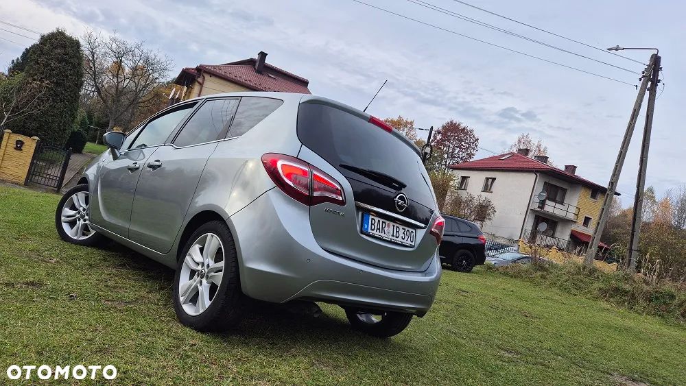 Opel Meriva 1.4 T Cosmo - 4