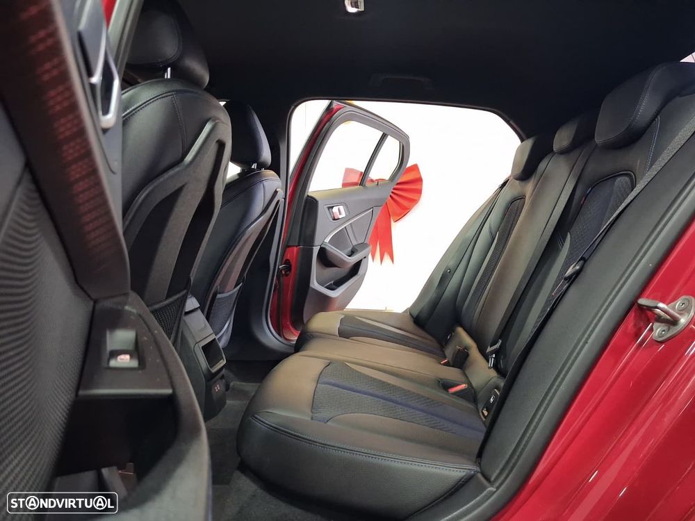 BMW 116 d Pack Desportivo M Auto - 14