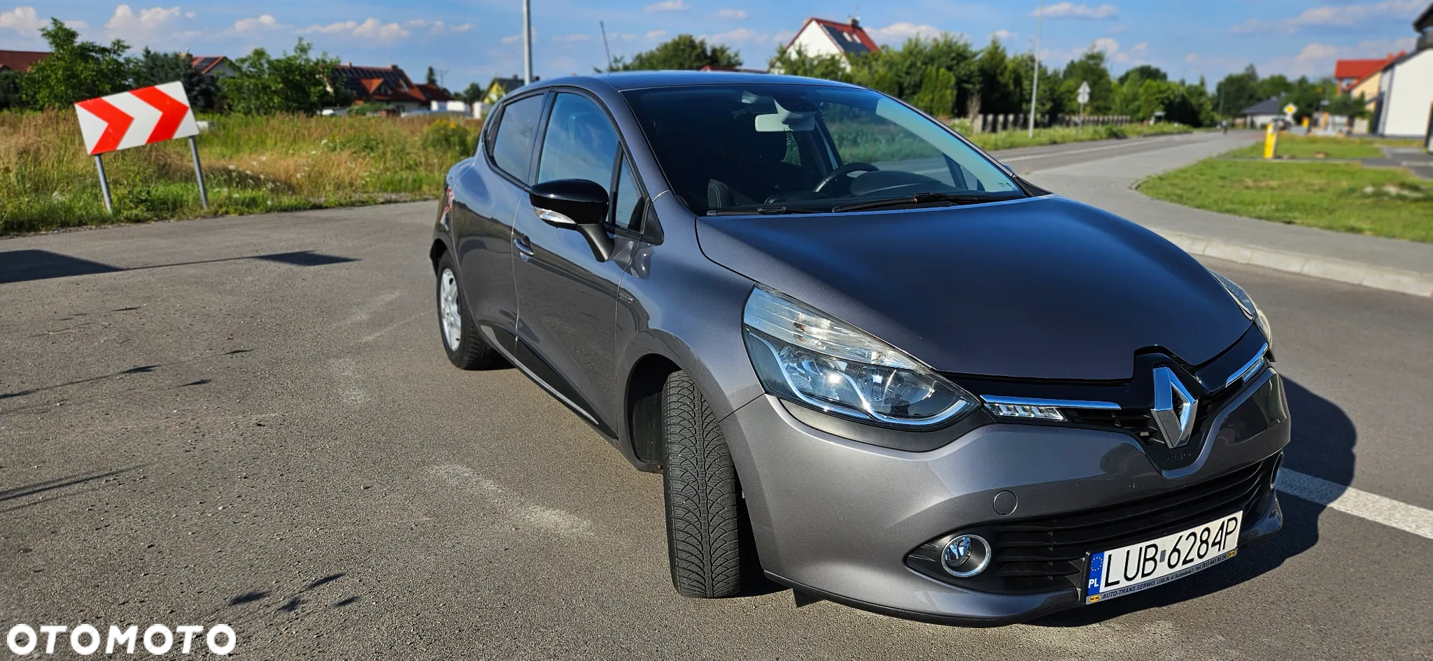Renault Clio 1.2 16V 75 Limited - 20