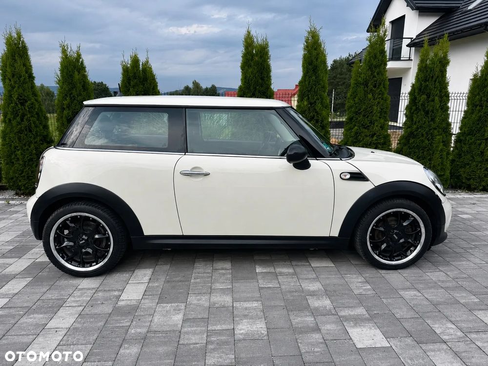 MINI ONE - 7