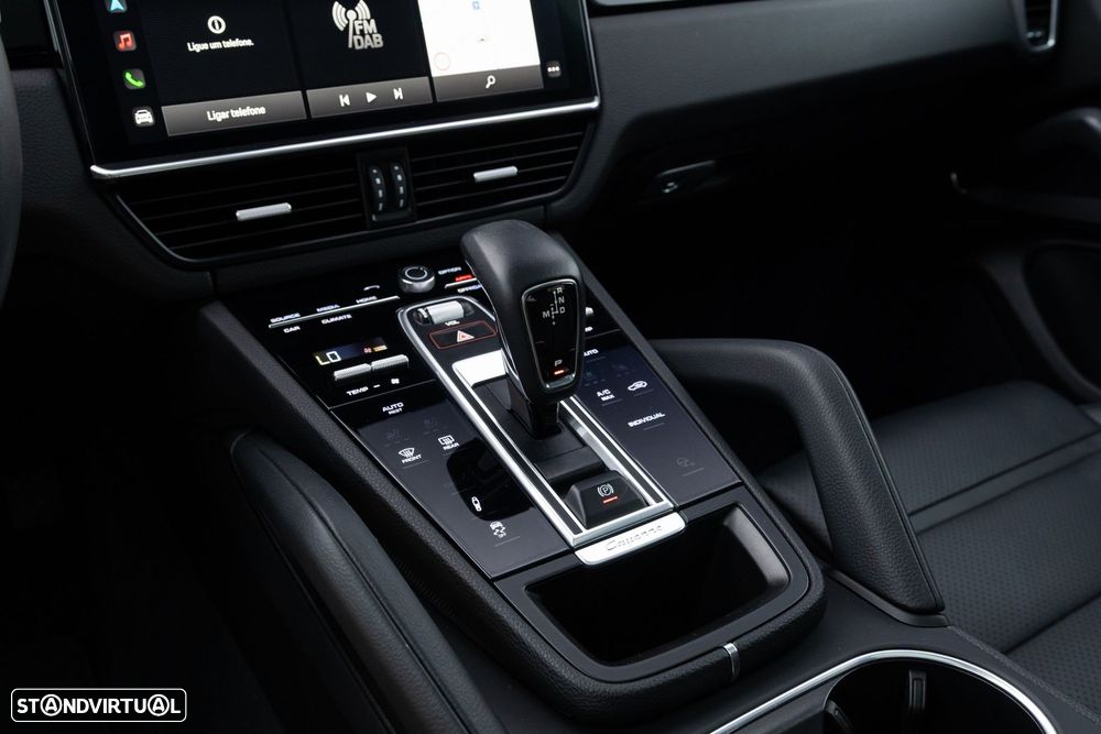 Porsche Cayenne Coupé E-Hybrid - 28