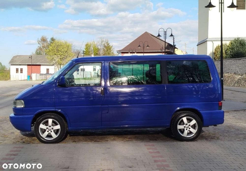 Volkswagen Caravelle 2001 photo 3