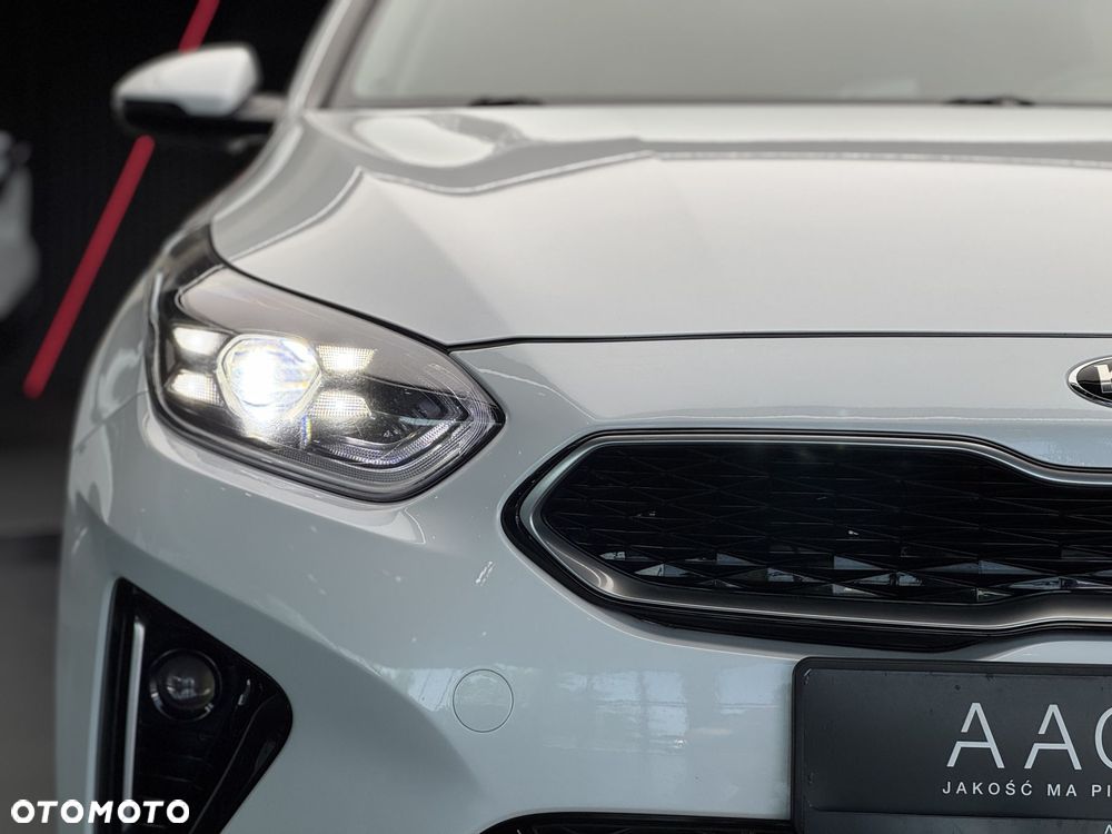 Kia Ceed 1.6 GDI PHEV L DCT - 40