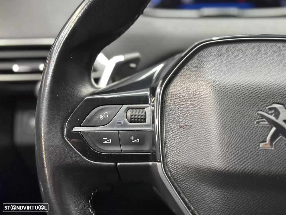 Peugeot 3008 BlueHDi 130 Stop & Start EAT8 Allure - 14