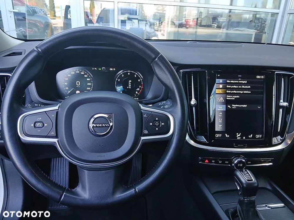 Volvo V60 T4 Momentum - 26