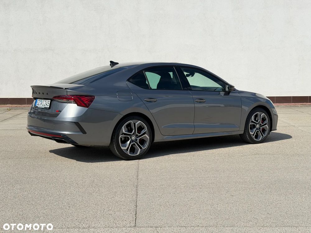 Skoda Octavia 2.0 TSI RS Challenge 245 DSG - 4