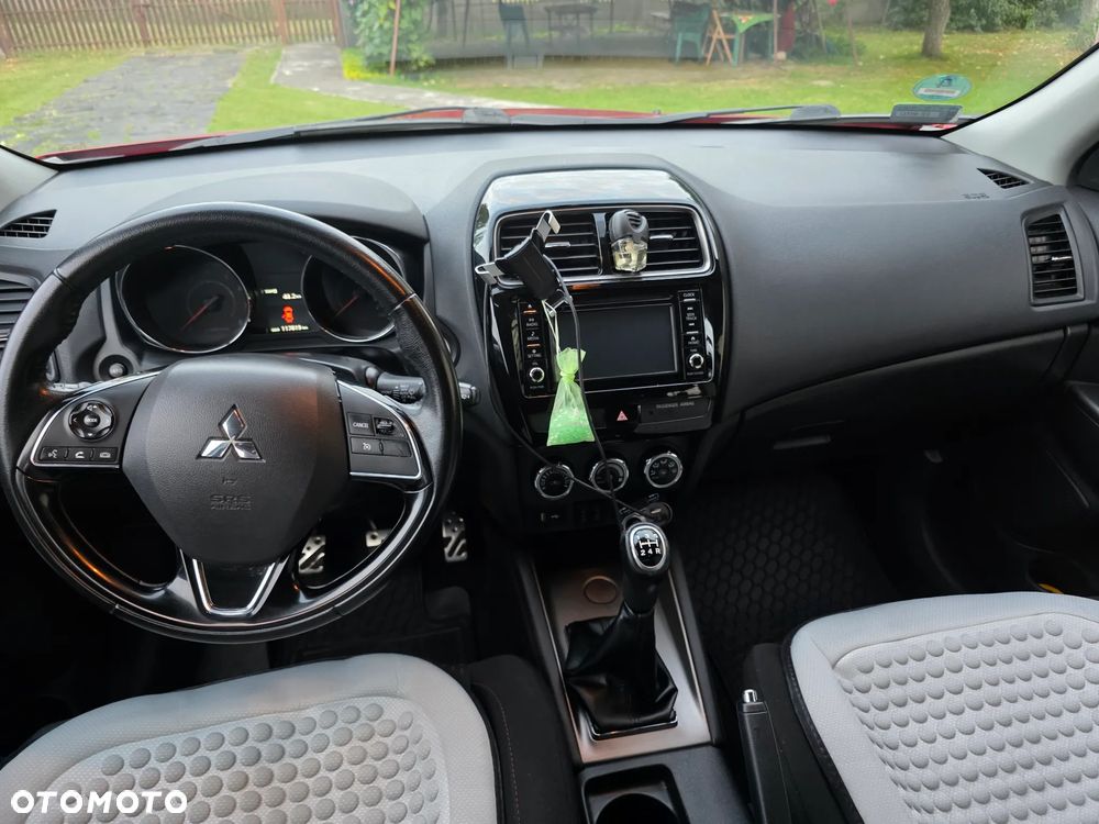 Mitsubishi ASX 1.6 Invite - 11