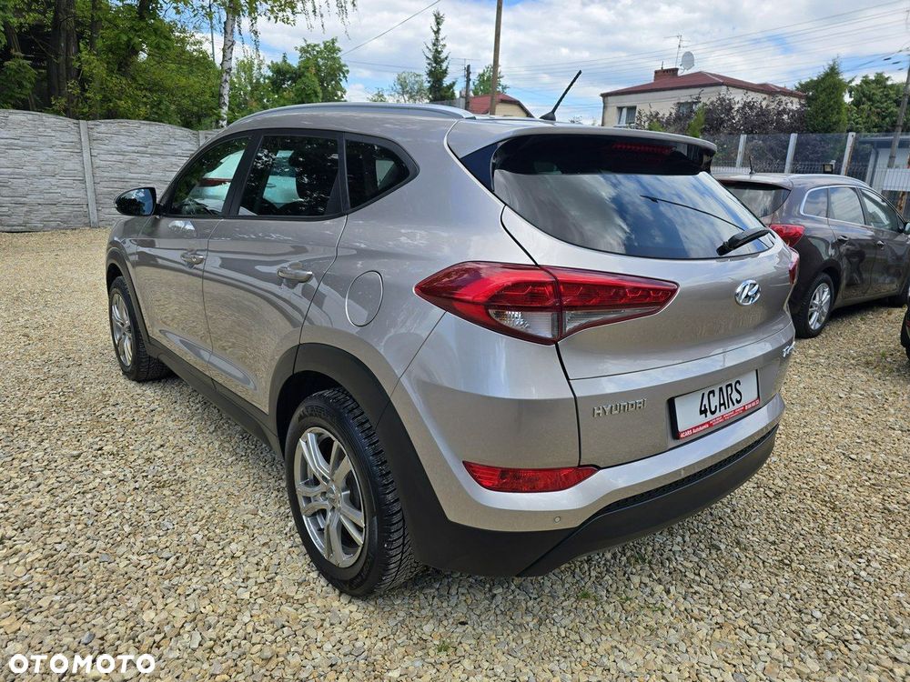 Hyundai Tucson - 4