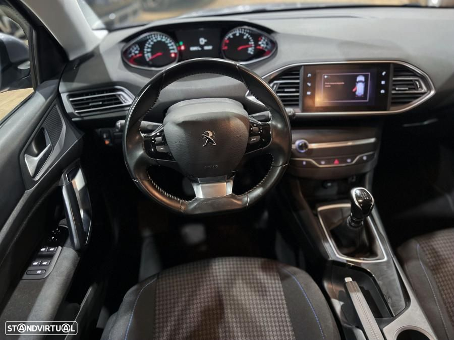 Peugeot 308 SW 1.5 BlueHDi Style - 9