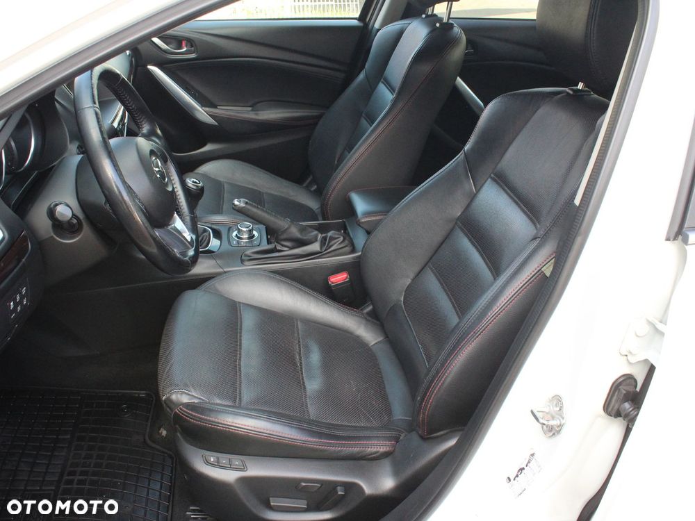 Mazda 6 - 12