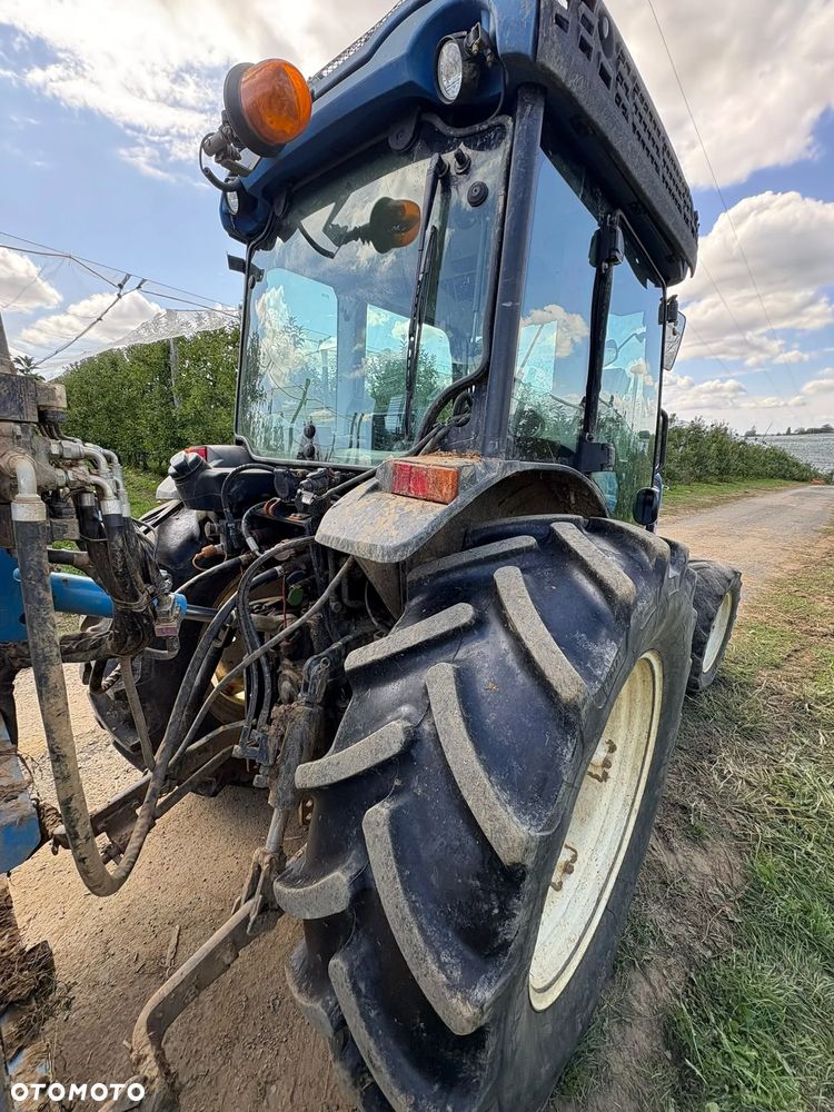 New Holland T4.90F - 8