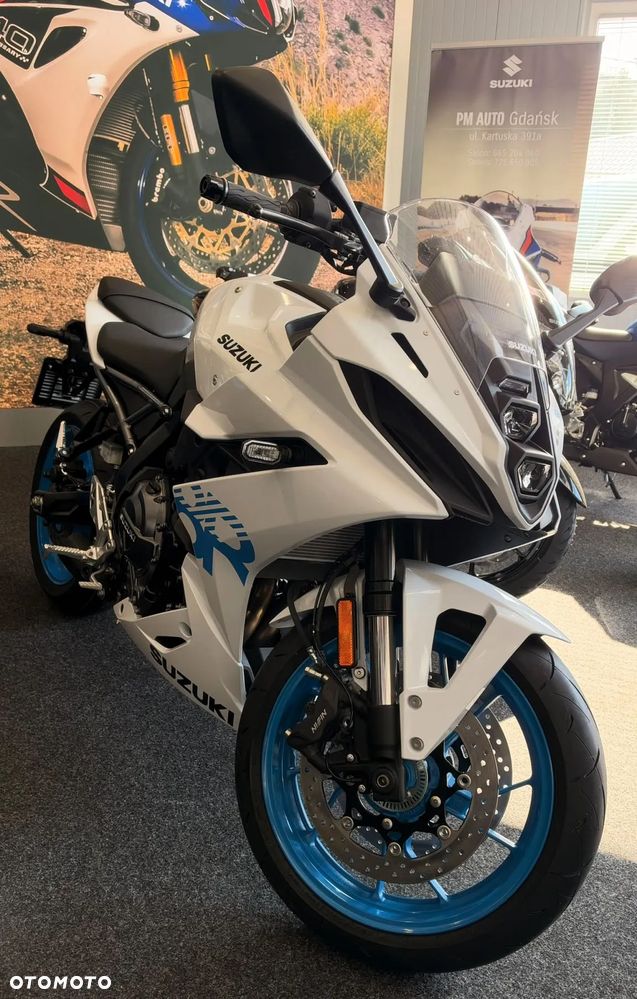 Suzuki GSX-R - 28