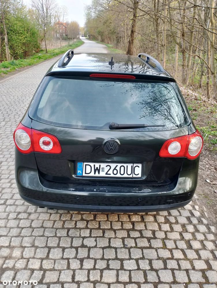 Volkswagen Passat 1.9 TDI DPF Comfortline - 8