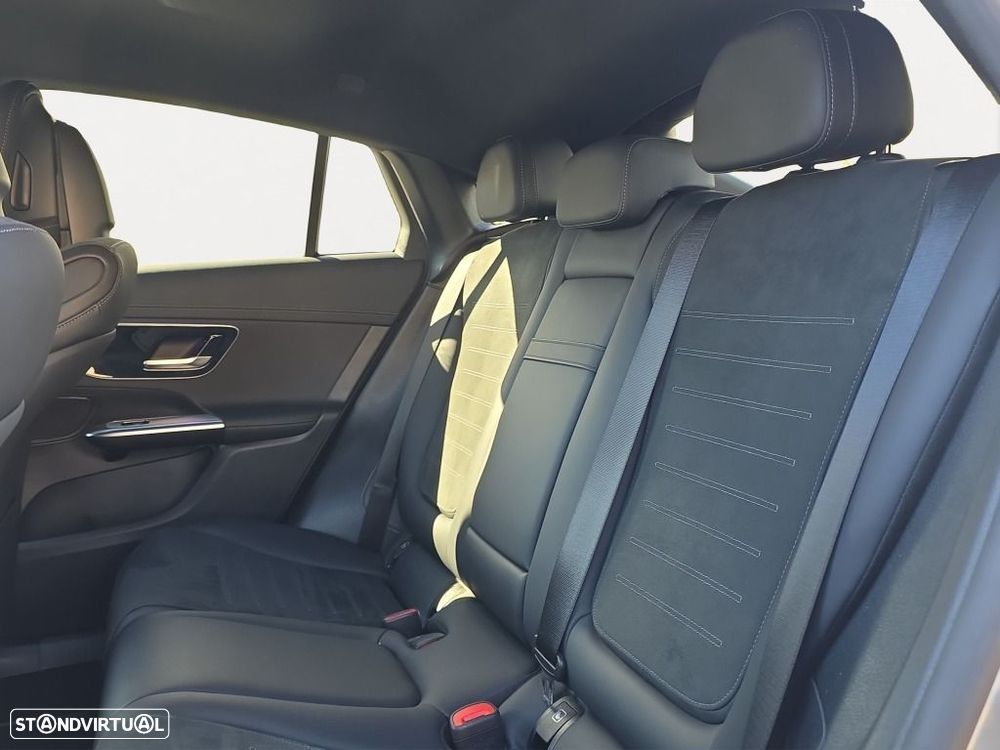 Mercedes-Benz GLC 300 - 15