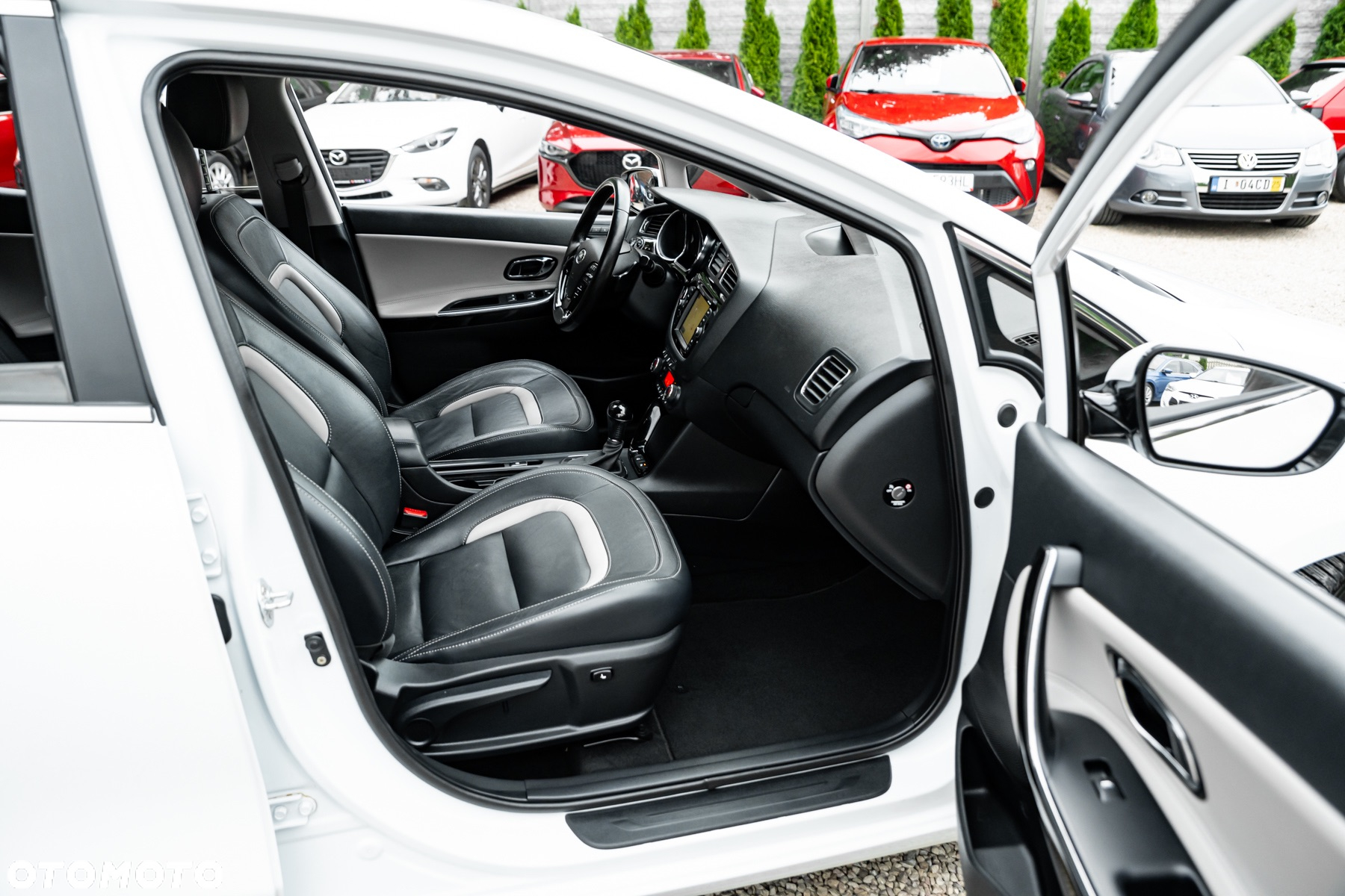 Kia Ceed Cee'd 1.6 GDI L Business Line DCT - 37