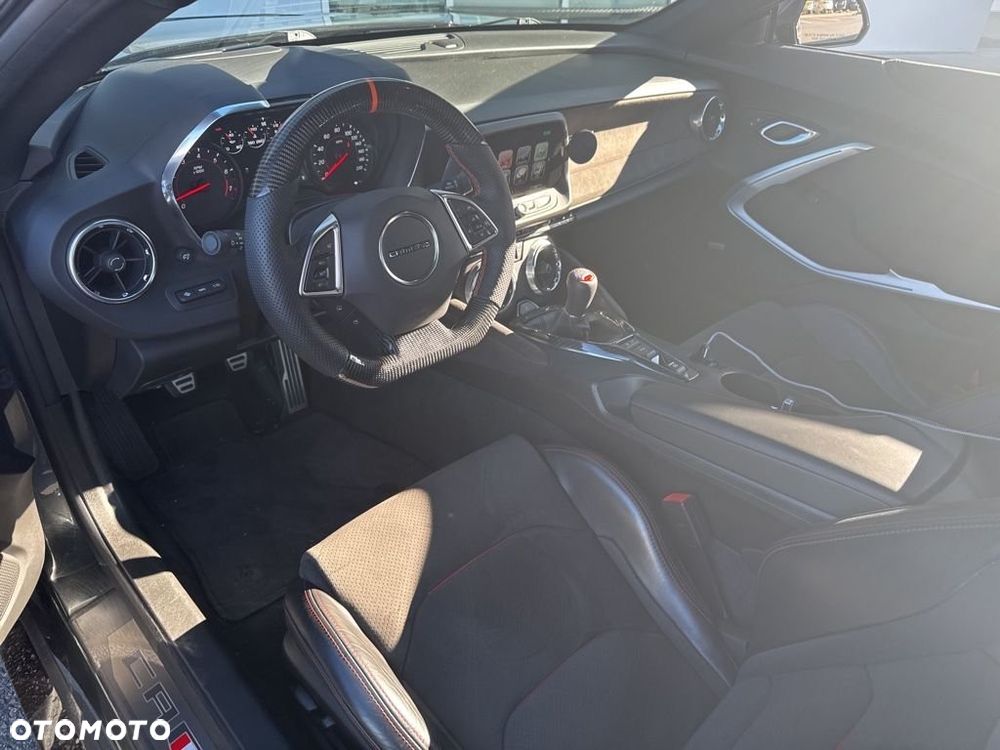 Chevrolet Camaro - 5