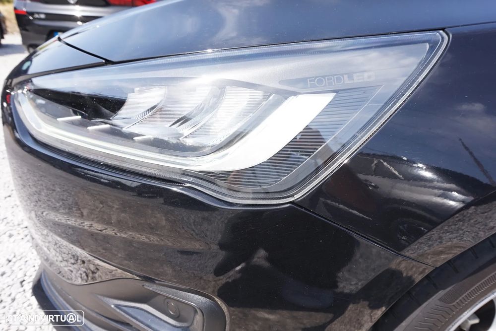 Ford Focus 1.5 TDCi ECOBlue Connected Aut. - 11