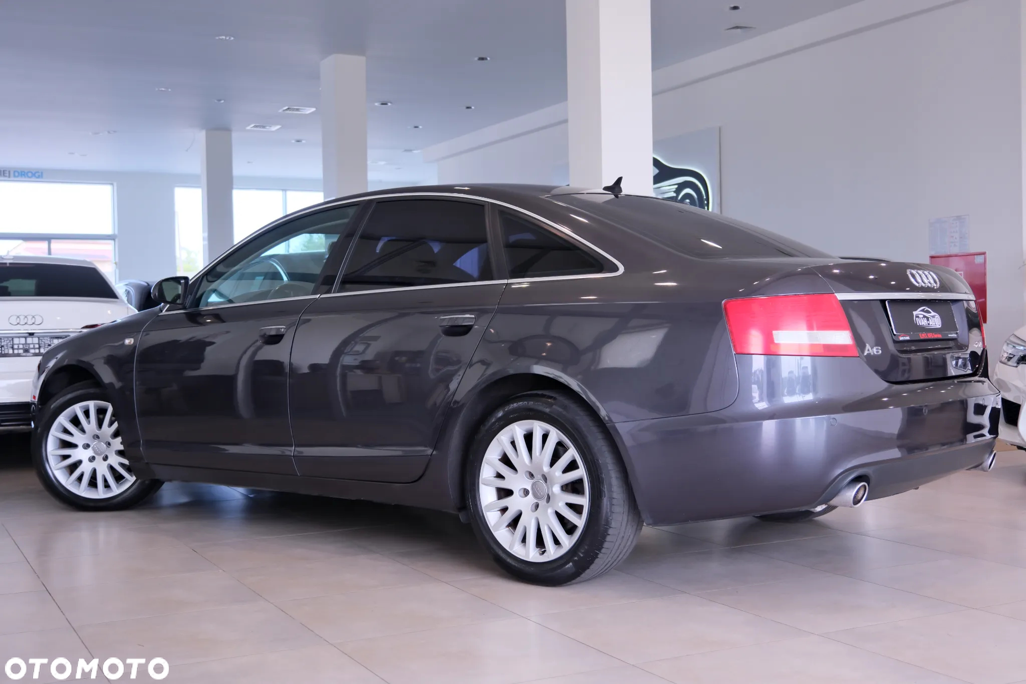 Audi A6 ver-2-4 - 14