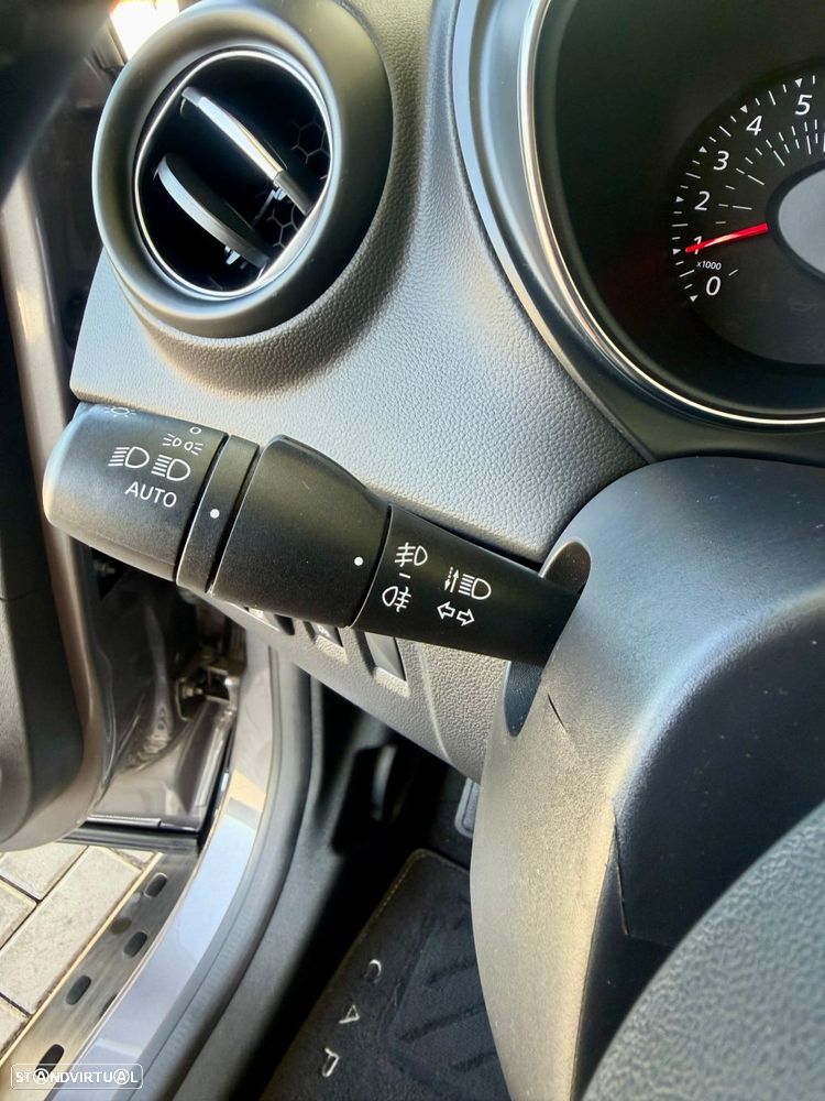 Renault Captur 0.9 TCE Exclusive XMOD - 37