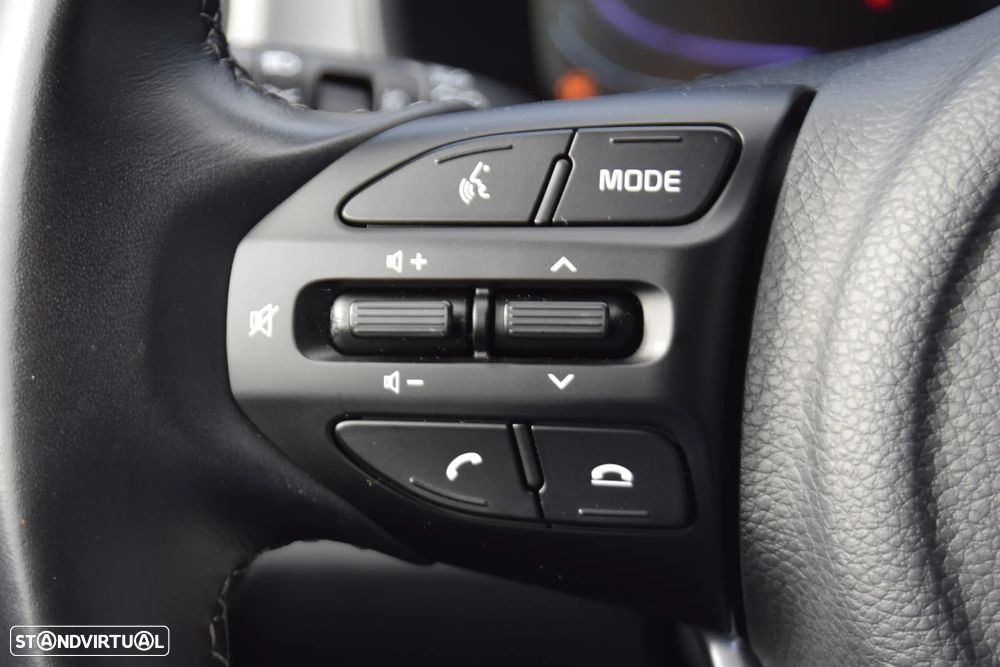 Kia Stonic 1.2 MPi Dynamic - 17