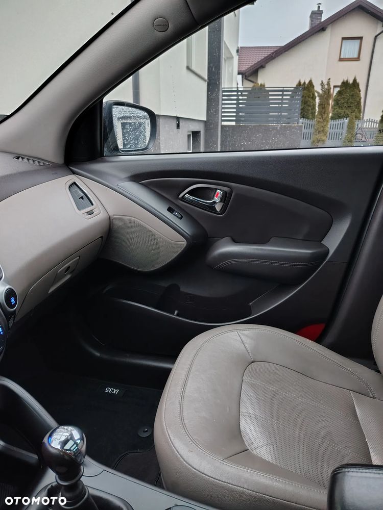 Hyundai ix35 2.0 CRDi 4WD Premium - 23