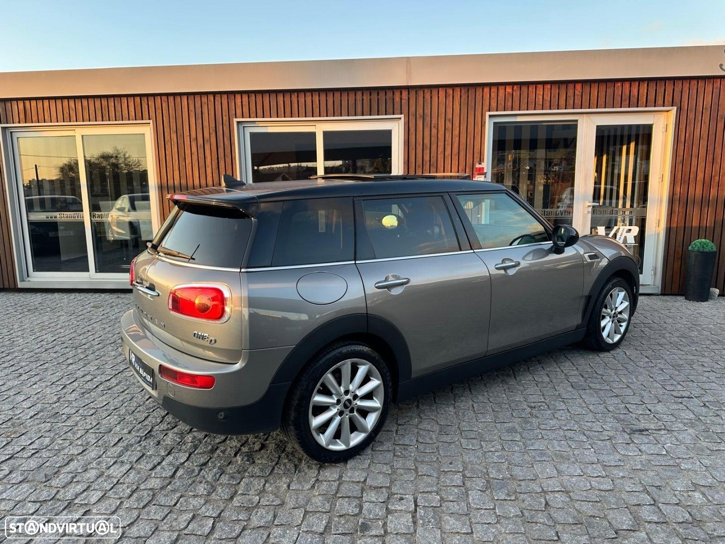 MINI Clubman One D - 18
