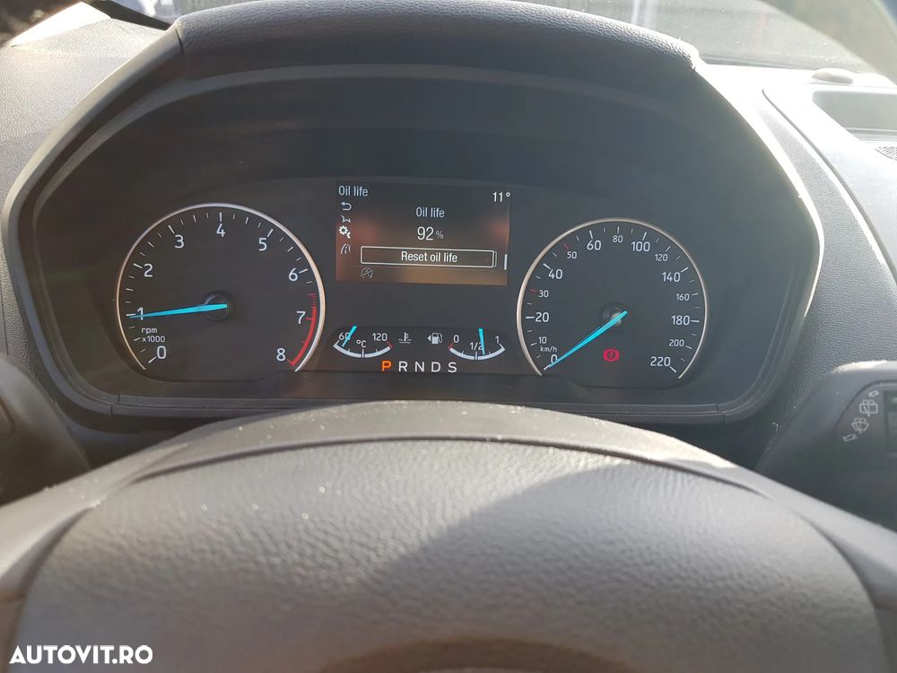 Ford EcoSport - 11