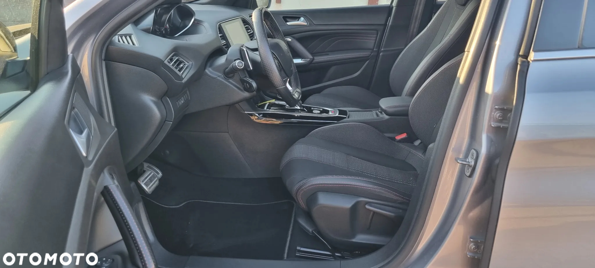 Peugeot 308 PureTech 130 EAT6 Stop & Start GT-Line Edition - 14