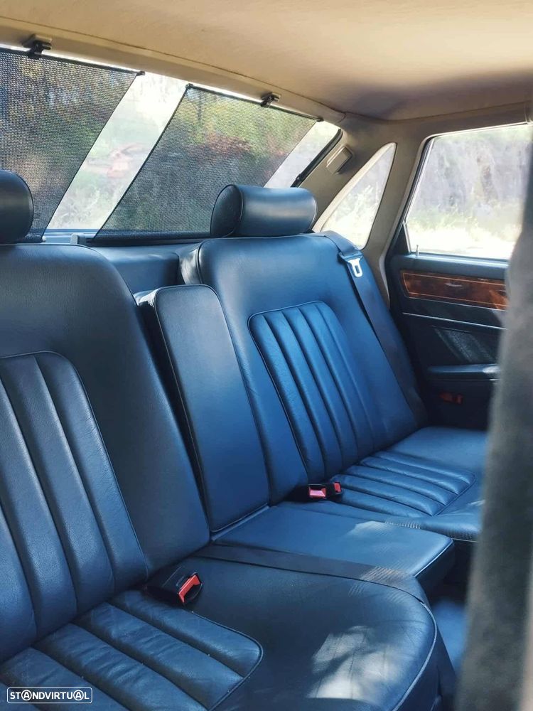 Daimler Sovereign - 11