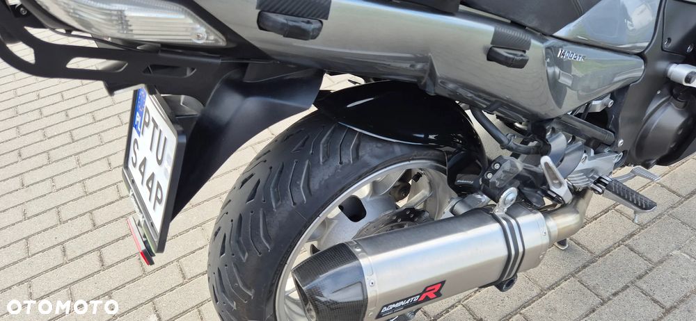 Kawasaki GTR - 19