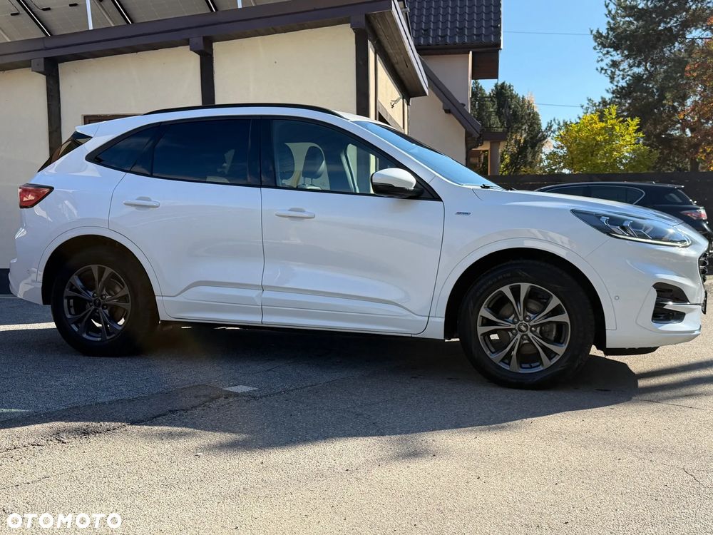 Ford Kuga 2.5 Duratec FHEV 4x4 ST-LINE X - 4