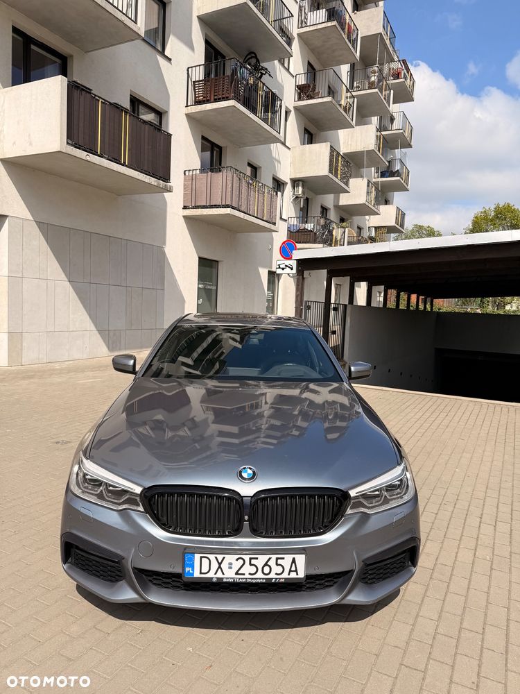 BMW Seria 5 520d xDrive - 5