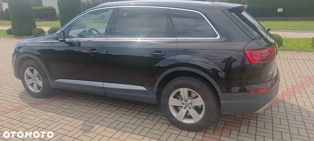 Audi Q7 - 7
