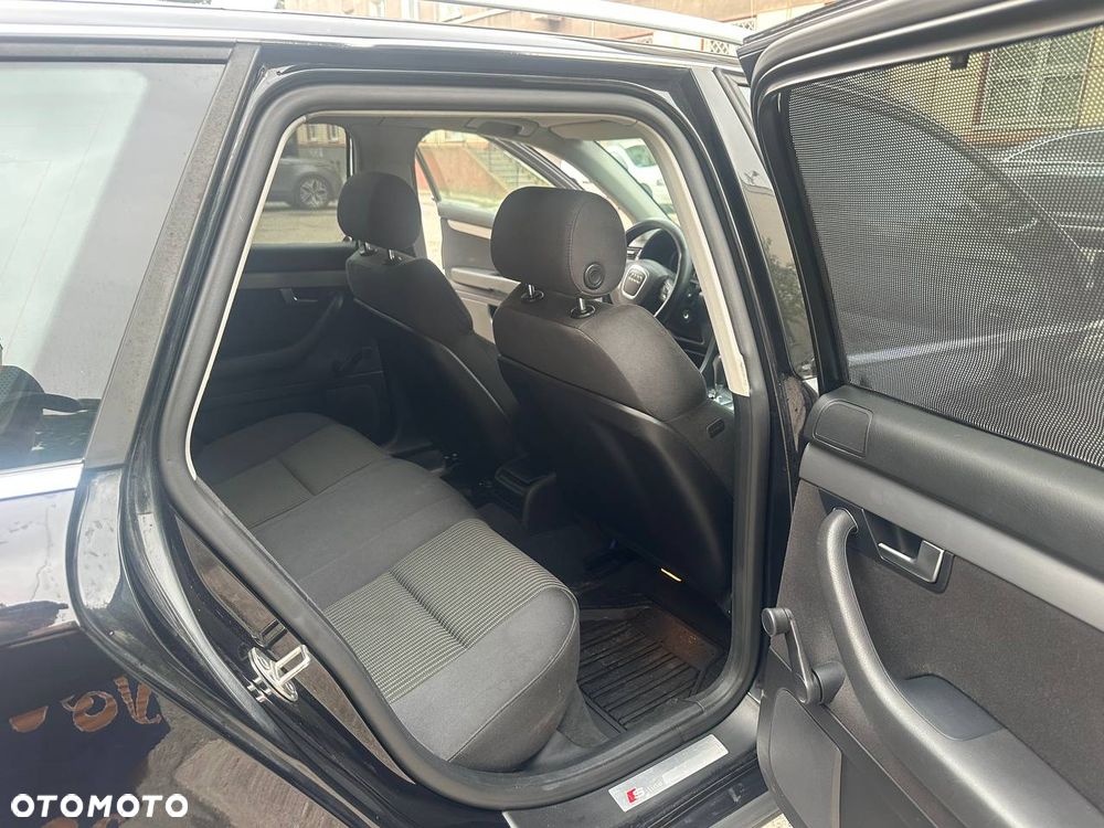 Audi A4 Avant 2.0 TDI Multitronic - 22
