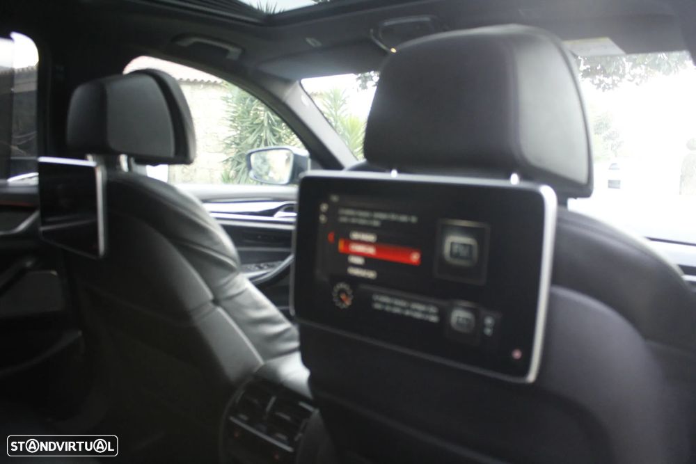 BMW 530 d Pack M Auto - 34