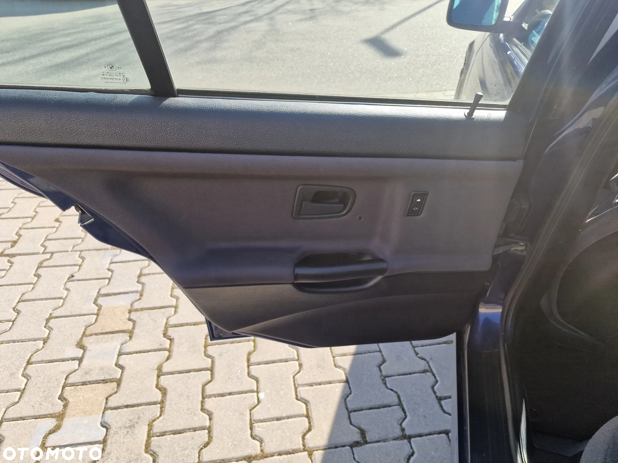 BMW Seria 3 318i - 19