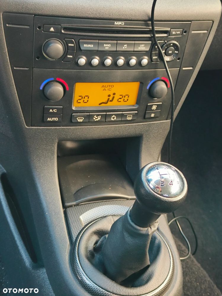 Citroën C4 Coupe 1.6 16V VTS - 17