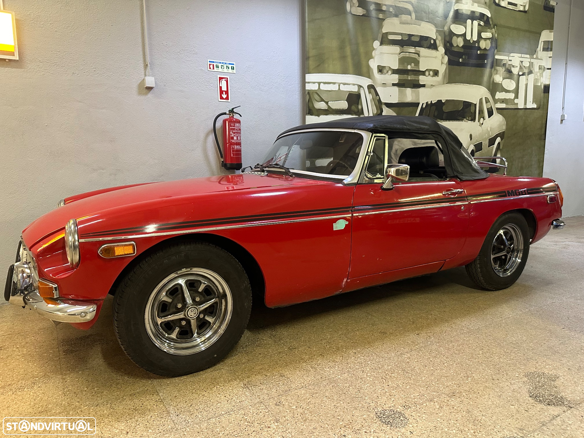 MG MGB - 8
