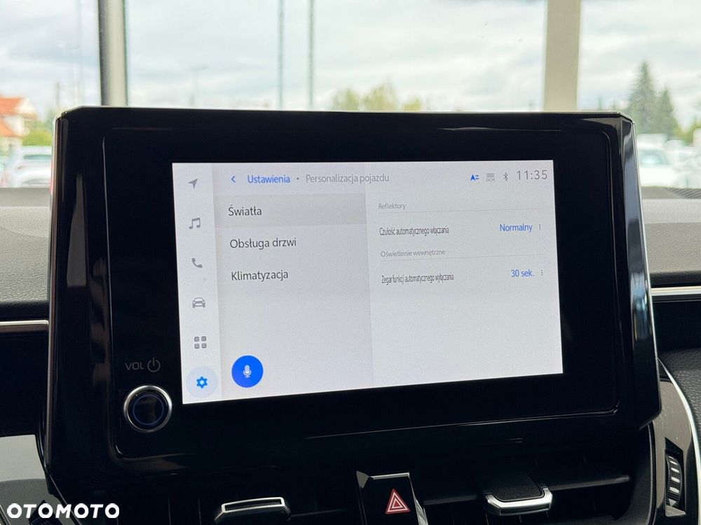 Toyota Corolla 1.8 Hybrid Comfort - 30